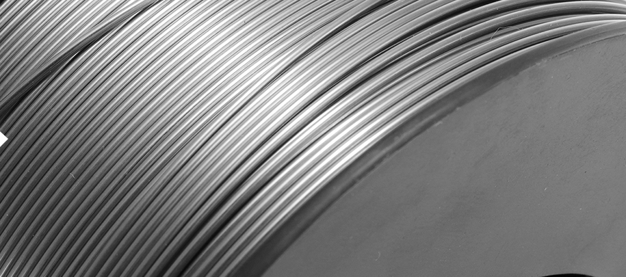 Zavojnica od nehrđajućeg čelika i upravljački cjevovod